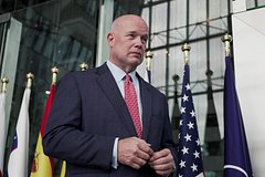 «Просто ждут зеленого света». В США пригрозили России сокрушительными санкциями. Что об этом известно?