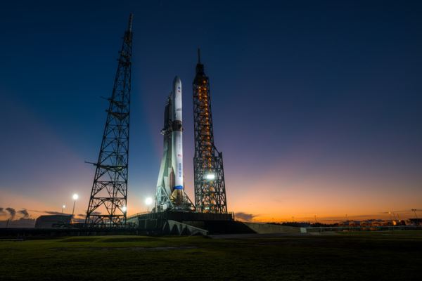 Второй запуск — и уже к Марсу! В США запустили к Красной планете сразу два зонда EscaPADE. Их детальный обзор и видео запуска.