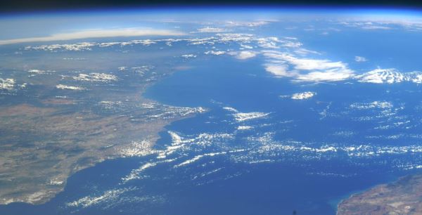 Космонавты следят за экологической обстановкой Земли