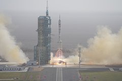 Китай запустил корабль Shenzhou-22 к станции Tiangong