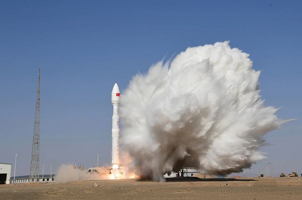 Китайская РН «Лицзянь-1» вывела на орбиту три спутника