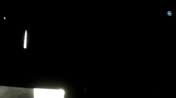 Зонд НАСА сделал редкие фотографии Земли и Луны на пути к астероиду Апофис