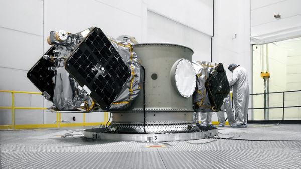 Второй запуск — и уже к Марсу! В США запустили к Красной планете сразу два зонда EscaPADE. Их детальный обзор и видео запуска.