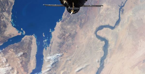 Космонавты на МКС выращивают кристаллы твердых растворов